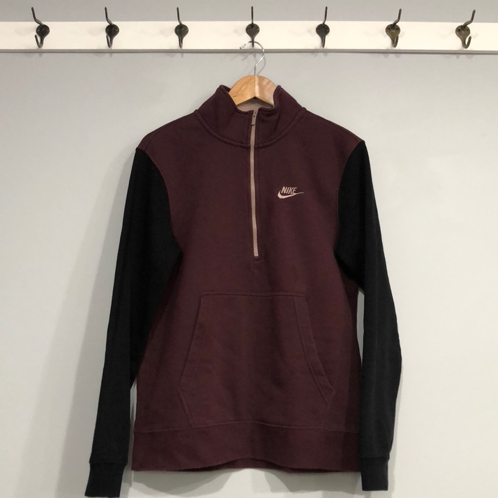 Nike Pullover Sweatshirt